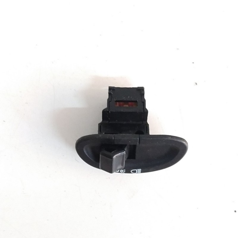 INTERRUTTORE SCOOTER CAGIVA COD. 800084578