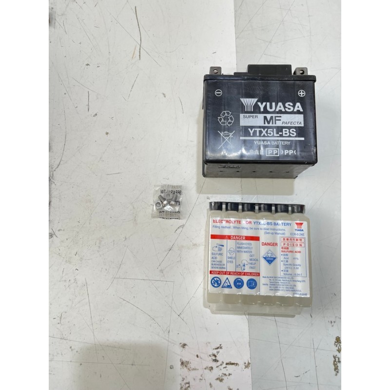 Batteria Moto Yuasa Ytx5L-Bs