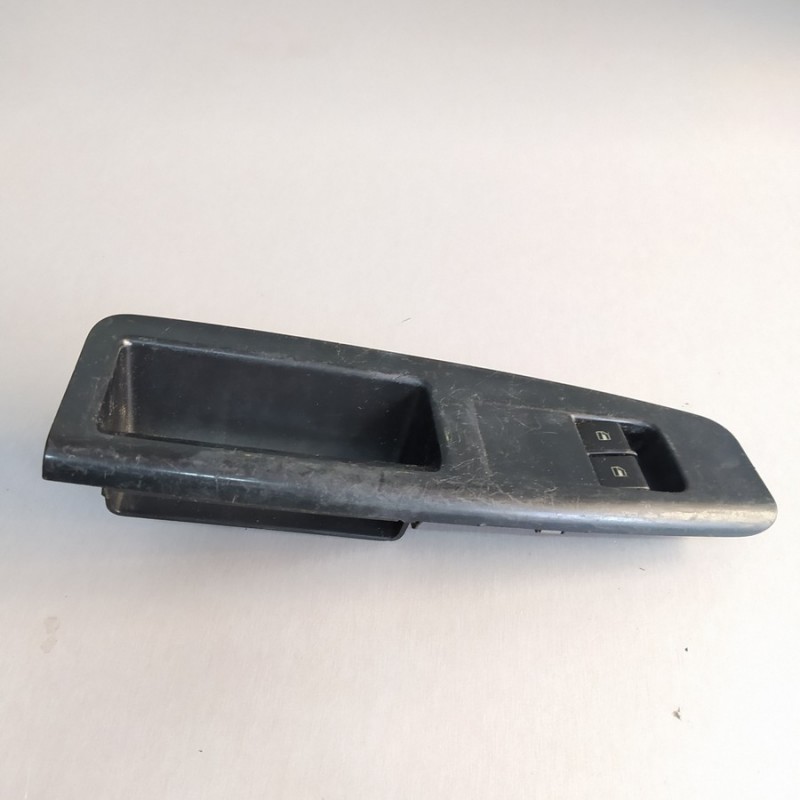 PULSANTIERA ALZACRISTALLI ANT. SX VOLKSWAGEN POLO 2004