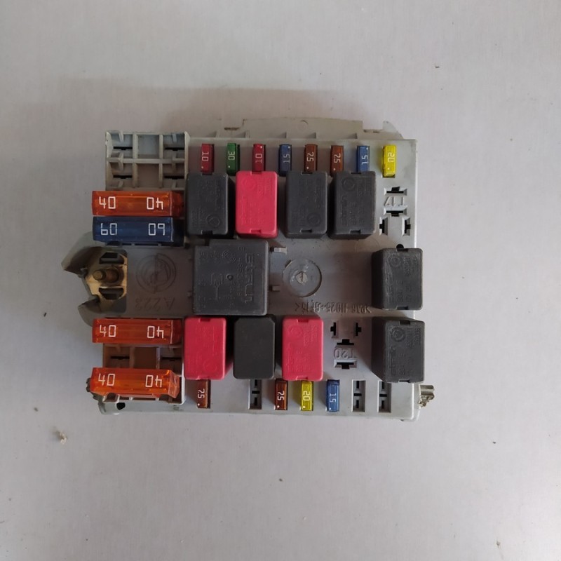 CENTRALINA SCATOLA PORTA FUSIBILI ANT. ALFA ROMEO 147 1.9 JTD 2004
