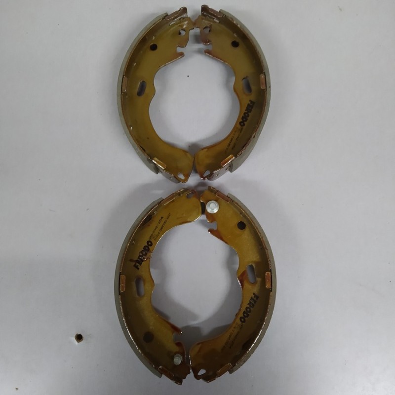 Kit ganasce freno FERODO PREMIER FORD Maverick SUV 2001- MAZDA 626 COD.FSB587