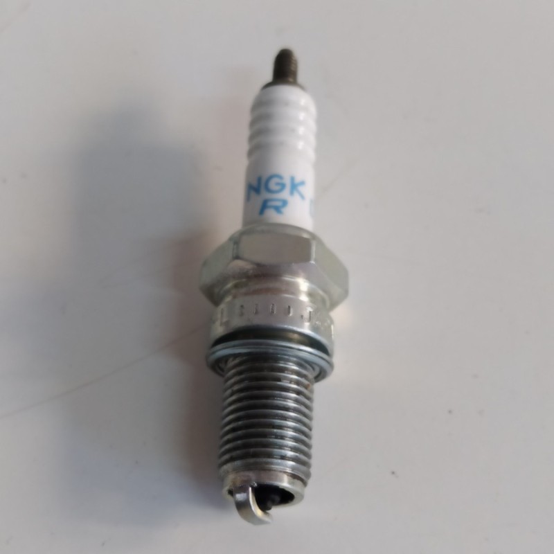 Candela NGK HONDA GL500 Silverwing 1982-1984 COD.DR8ES-L 2923