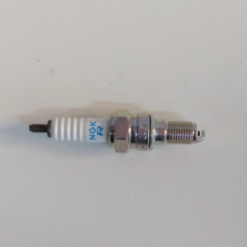 Candela Di Accensione NGK HONDA COD. CR9EH-9 - 7502