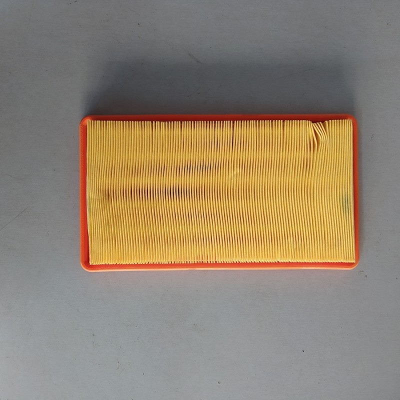 Filtro aria Fram  ALFA ROMEO 155-167  1992-1996 COD.CA5784