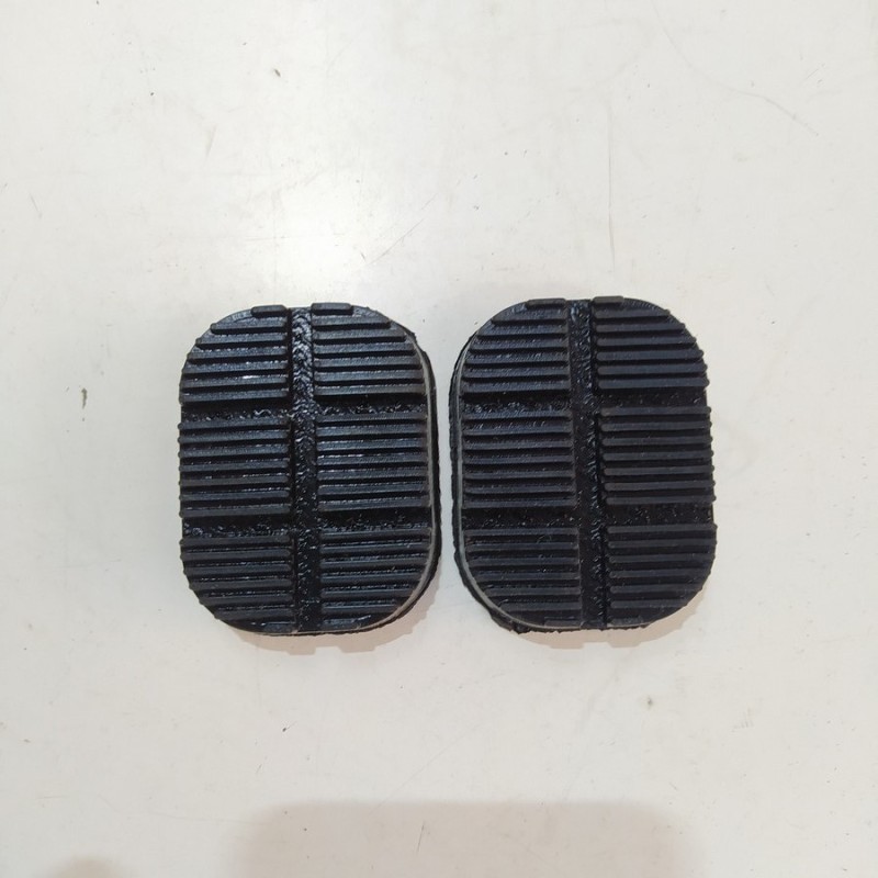 COPRIPEDALI IN GOMMA FIAT 500-CINQUECENTO-126 COD.3071