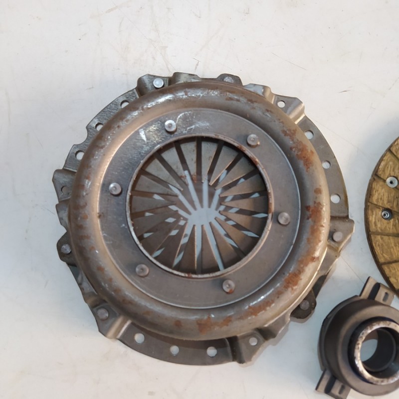 KIT FRIZIONE COMPLETO QUINTON HAZELL FIAT 126 1987 -1996 COD.QKT359AF